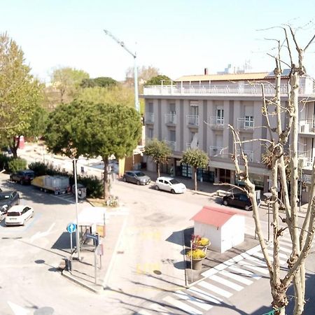 Hotel Venezia Beach San Mauro Mare Kültér fotó