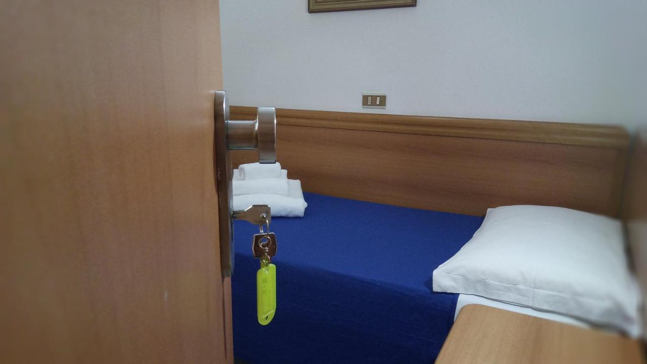 Hotel Venezia Beach San Mauro Mare Kültér fotó